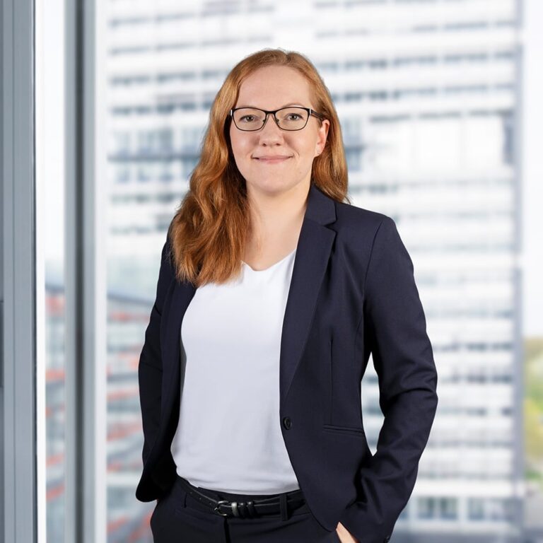 Anne Ostmann, Juristin im Bereich Datenschutz bei intersoft consulting services AG