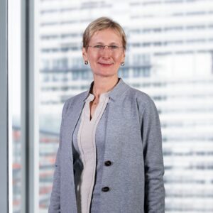 Heidrun Ortmeier, Juristin und TÜV-zertifizierte Datenschutzbeauftragte bei intersoft consulting services AG