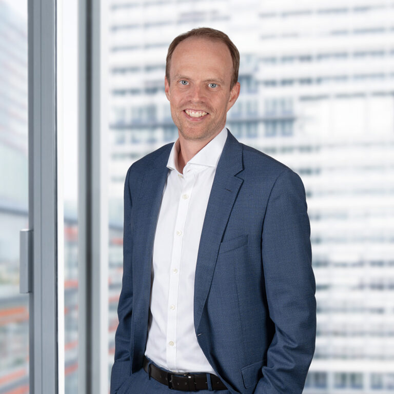 Dr. Nils Christian Haag, Vorstand und Rechtsanwalt bei intersoft consulting services AG