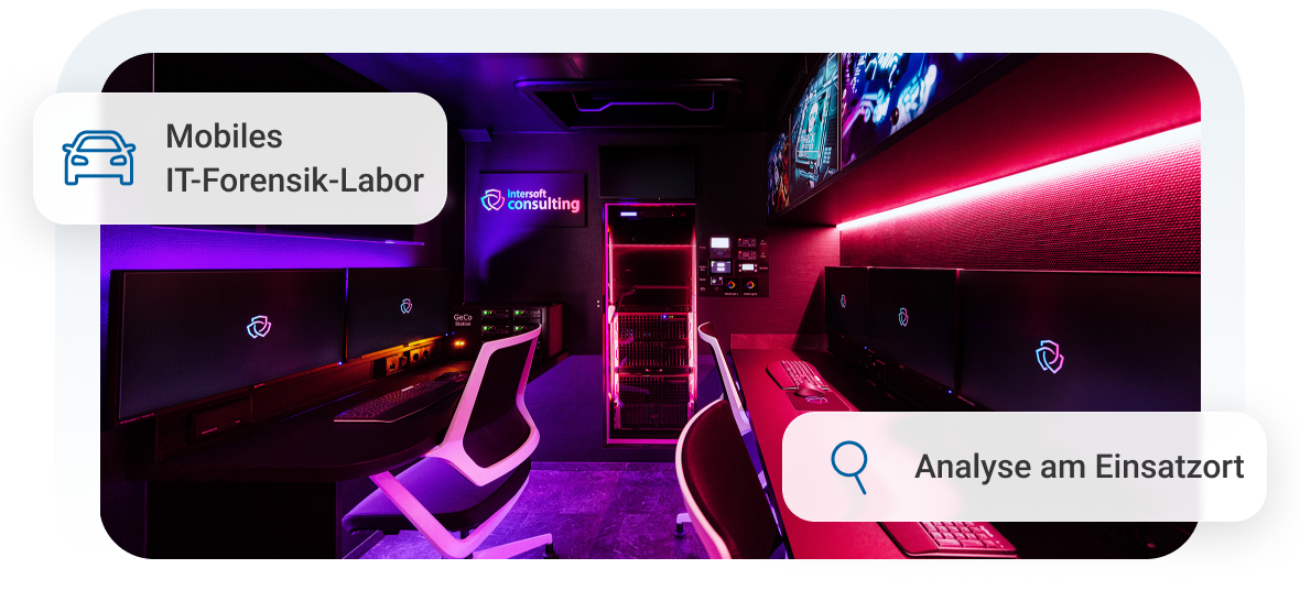 Mobiles IT-Forensik-Labor mit mehreren Monitoren, beleuchtet in lila und pink, ausgestattet mit modernster Technik.